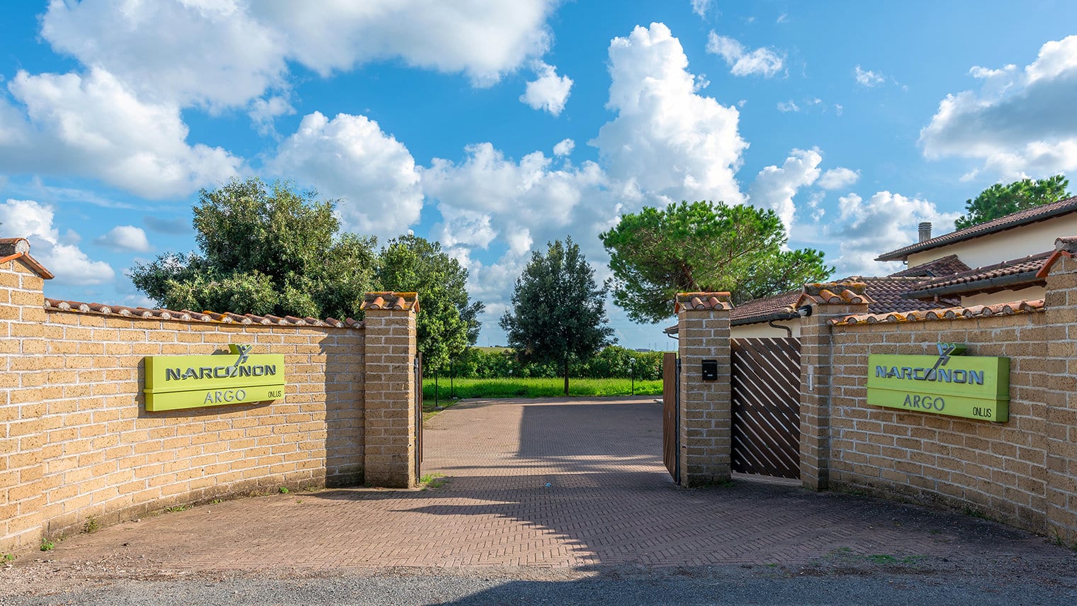 Narconon Argo rehabilitation center in Rome, Italy, surrounded by lush gardens and offering a calm environment for addiction recovery